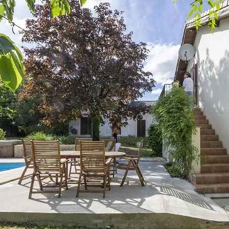 Miramont Villa *